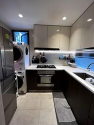 Symphony Suites (D27), Condominium #568300311